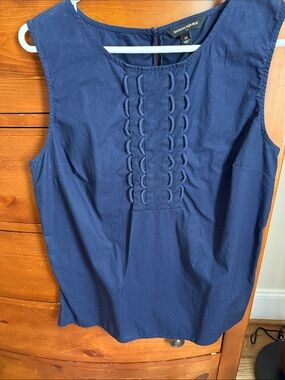 Banana Republic Navy Sleeveless Front-Detail Cotton Camisole Medium